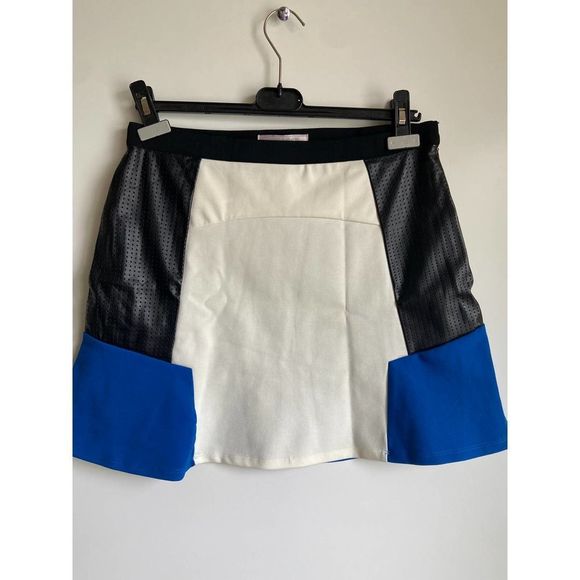 Romeo & Juliet Couture Faux Leather Panel Colorblock A Line Skirt Medium - Picture 3 of 8